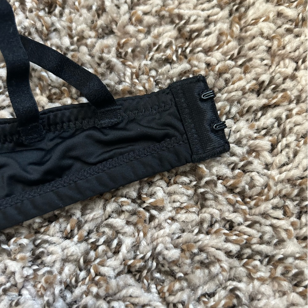 NWOT kindly Wireless Bra - Picture 14 of 15